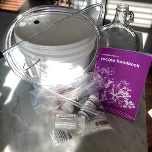 NEW! Wine making kit